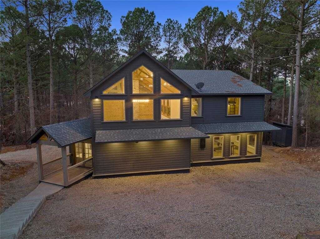 Property photo 1 of 30