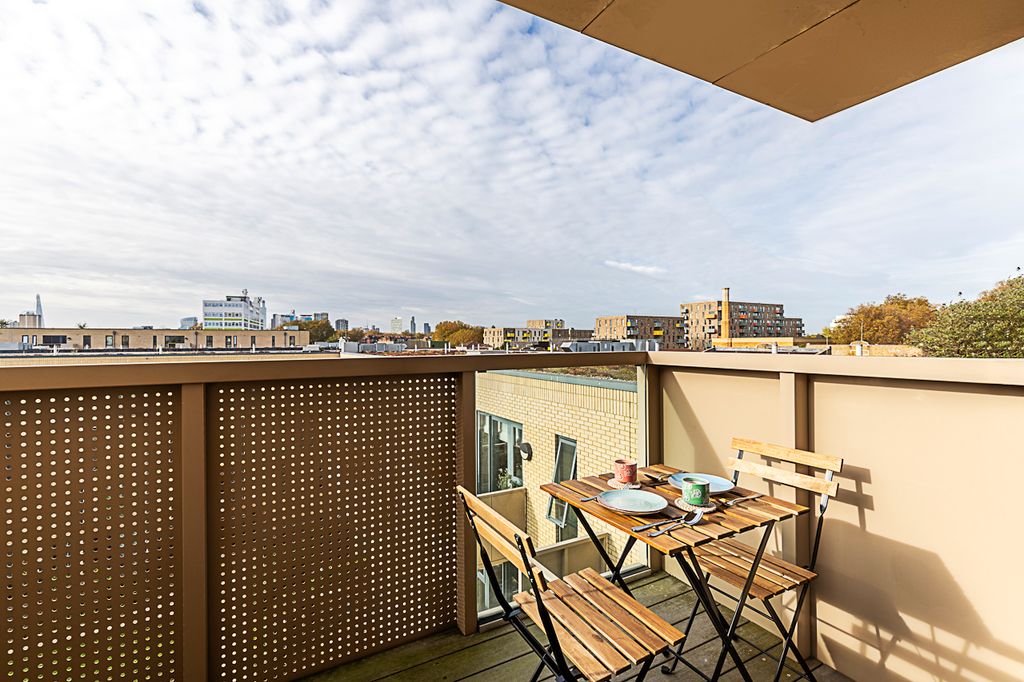 Property photo 3 of 31