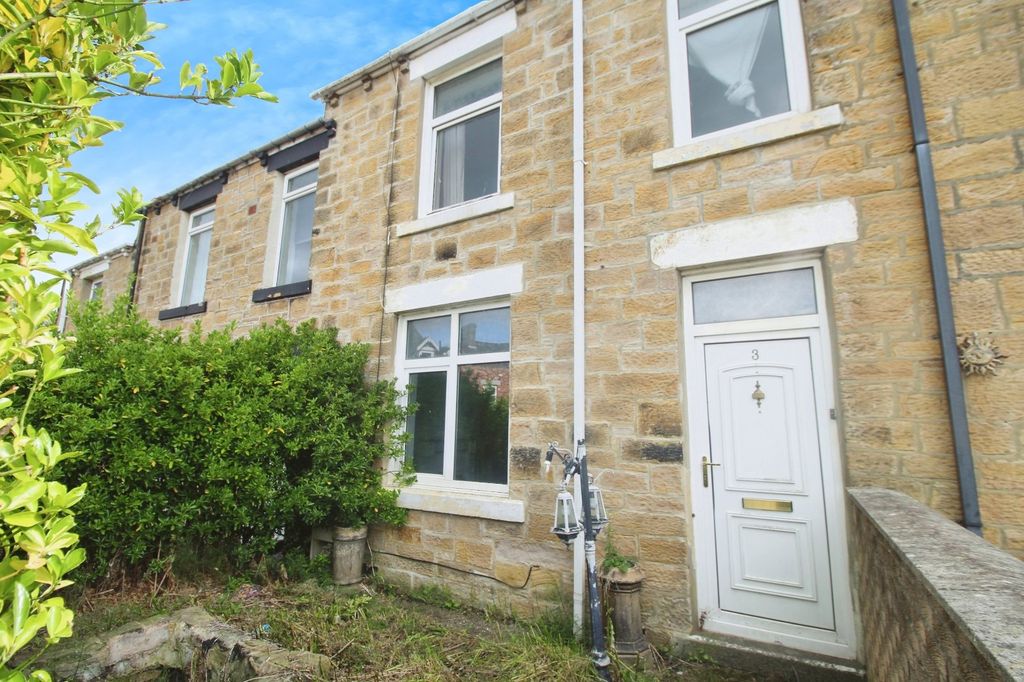 Property photo 1 of 14 External