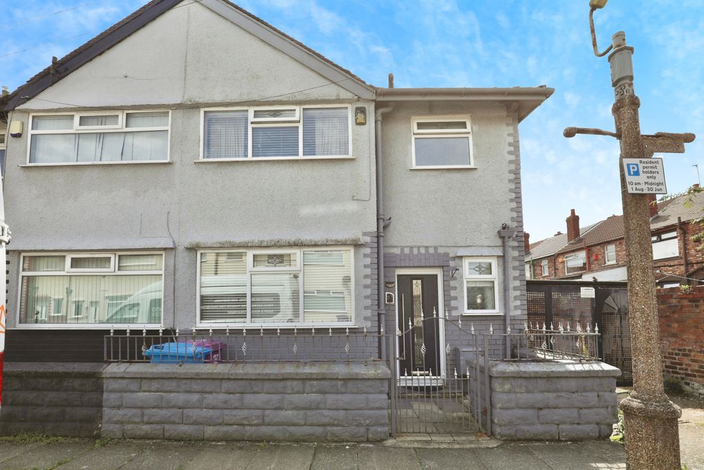 Property photo 1 of 15
