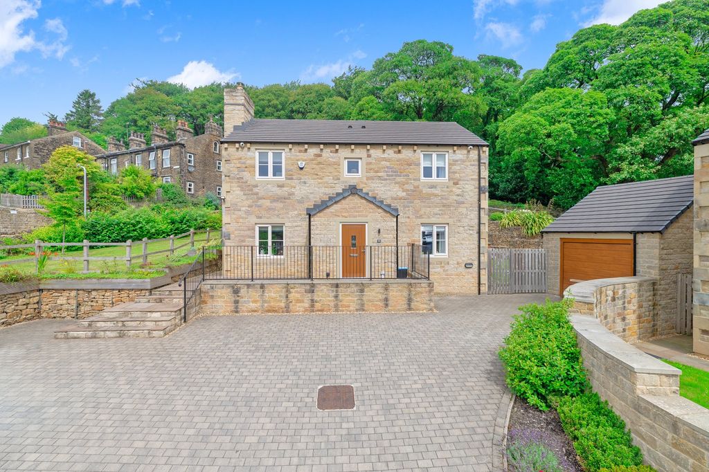 Property photo 1 of 17 Picture No. 04
