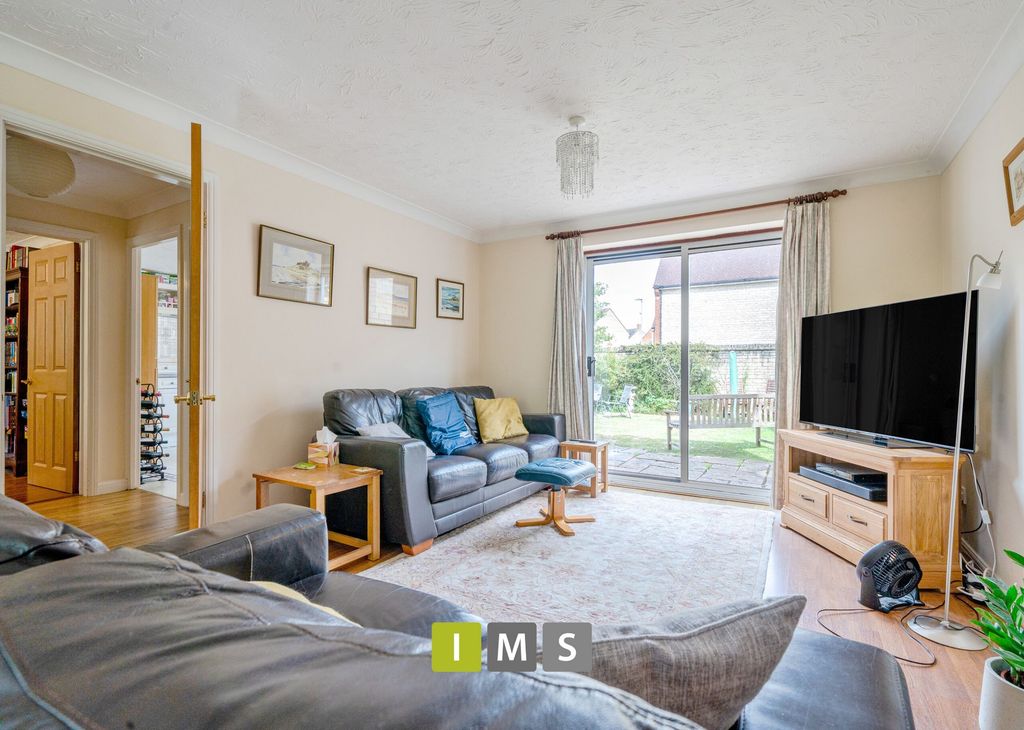 Property photo 2 of 19