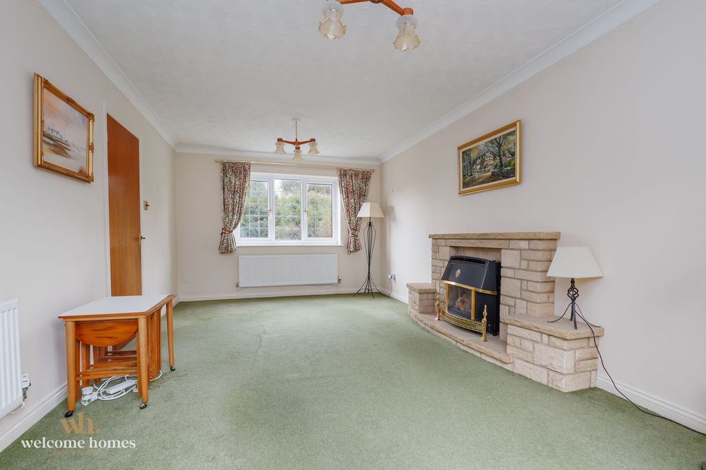 Property photo 3 of 20