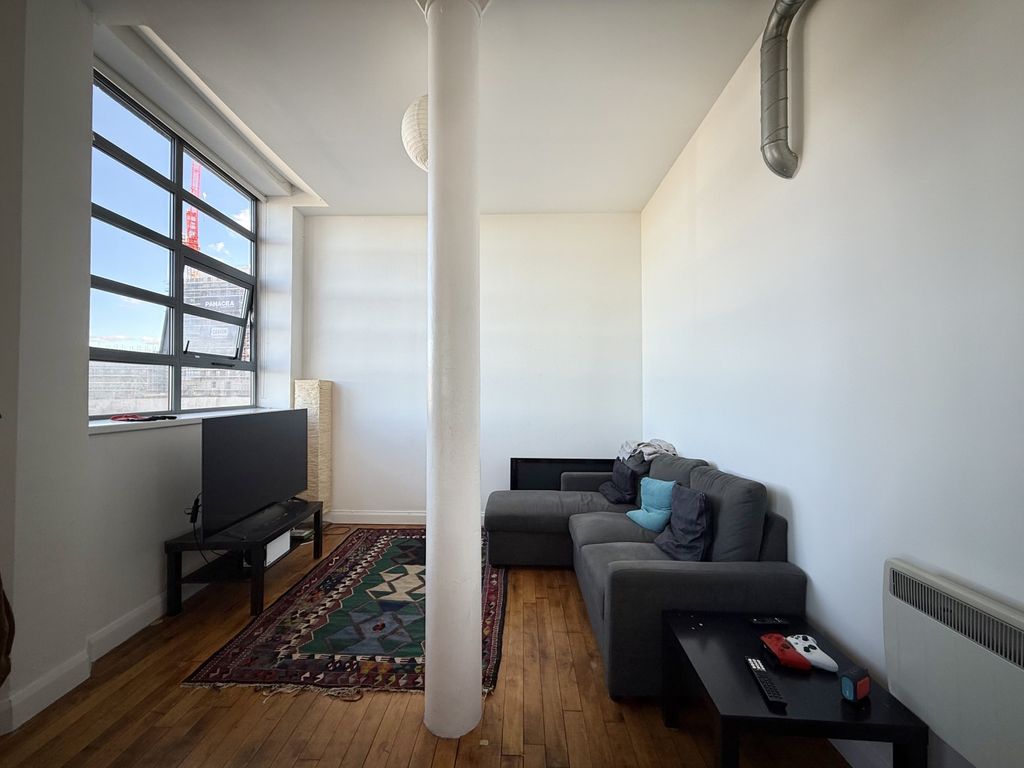 Property photo 2 of 13 Img_0796