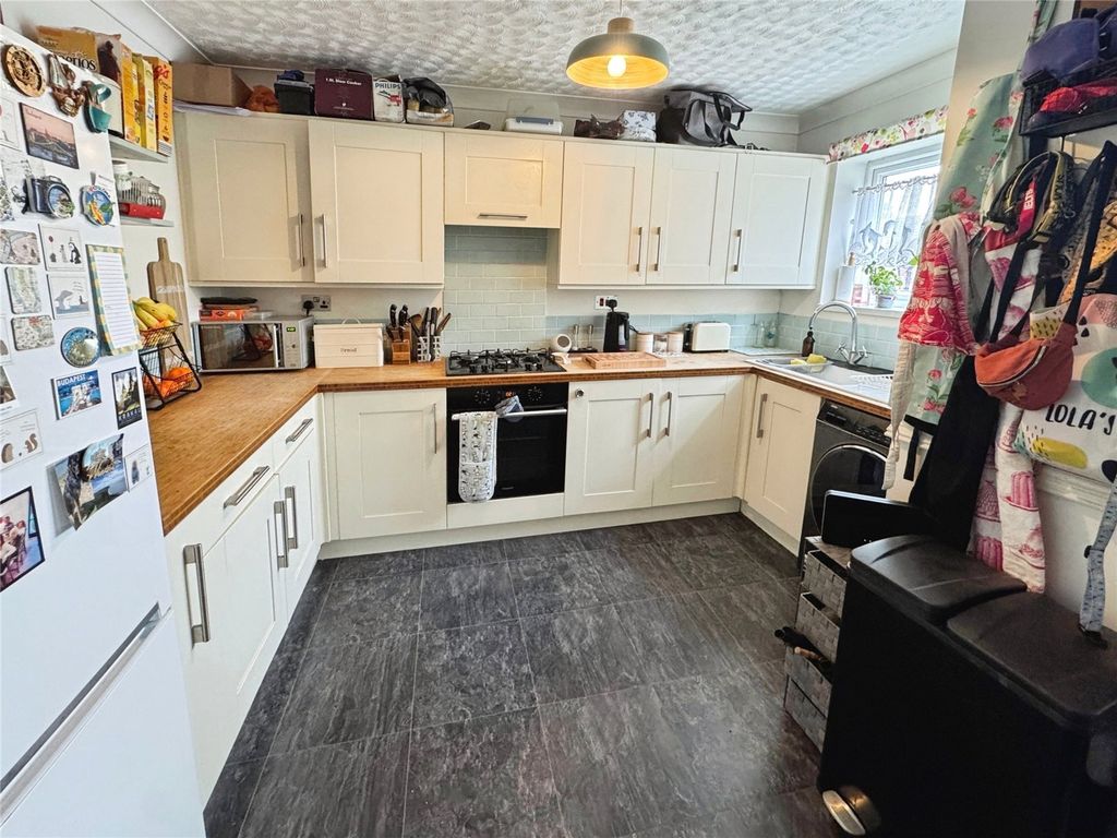 Property photo 2 of 11 Picture No. 05