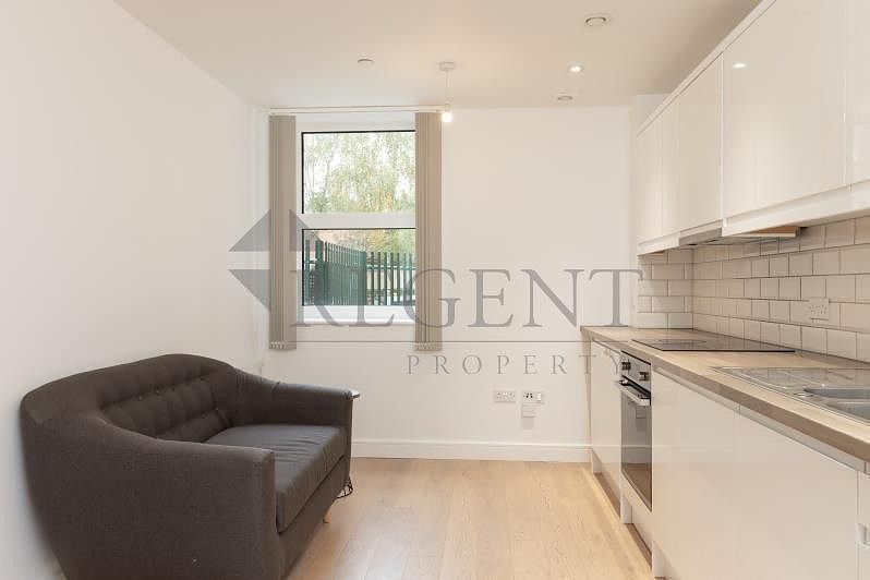 Property photo 2 of 7 Open Plan