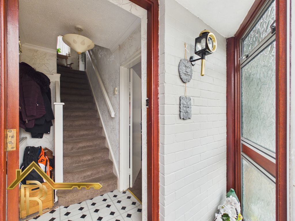 Property photo 2 of 28 Cam03016G0-Pr0083-Still005