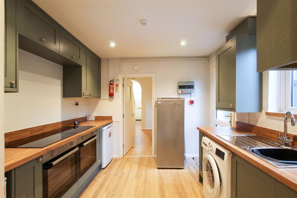 Property photo 2 of 20 Img_3283.Jpg