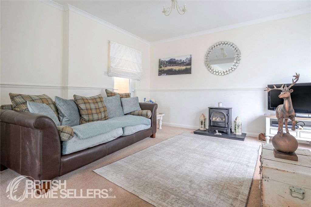 Property photo 2 of 14 Picture No. 04
