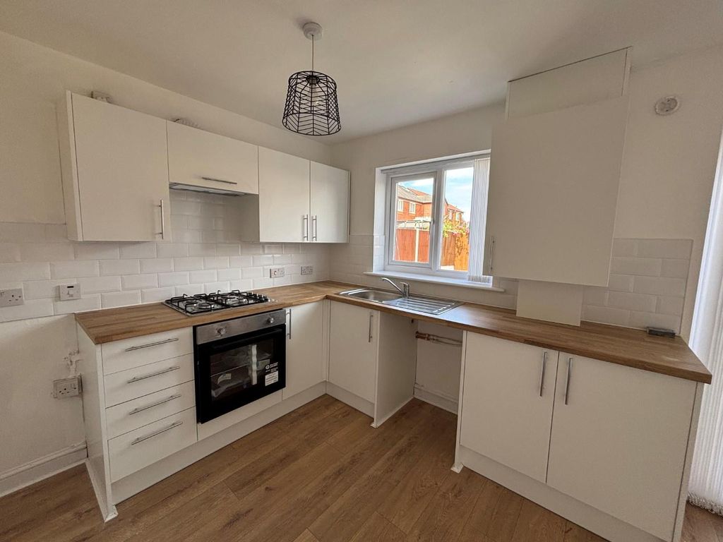 Property photo 3 of 13 6.Jpg