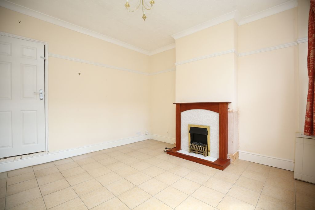 Property photo 2 of 15 4X8A4552