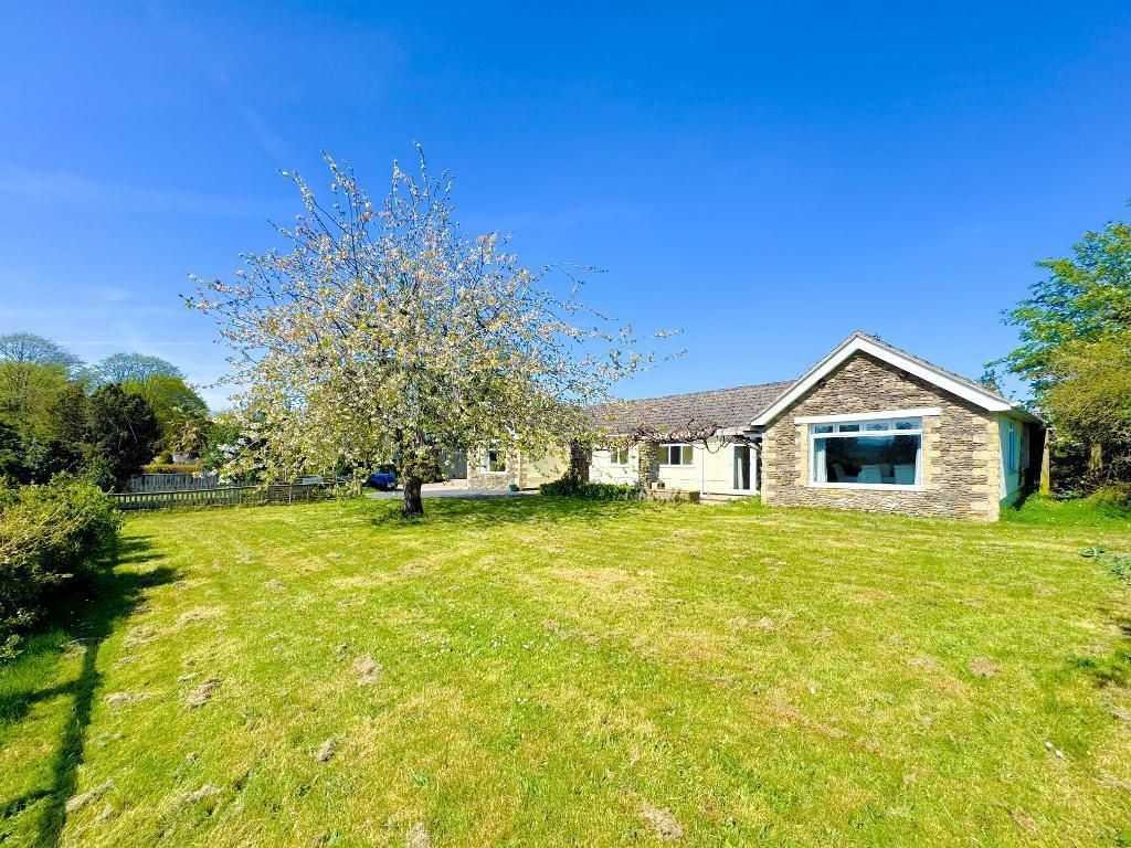 Property photo 1 of 39