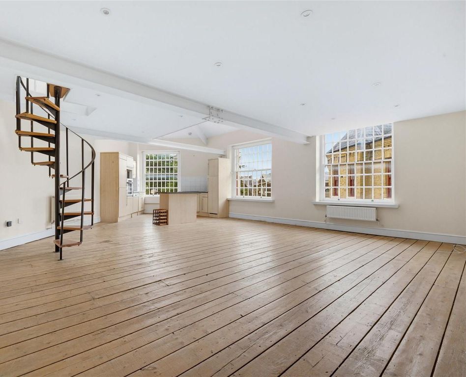 Property photo 2 of 18 58 Osterley Crop New.Jpg