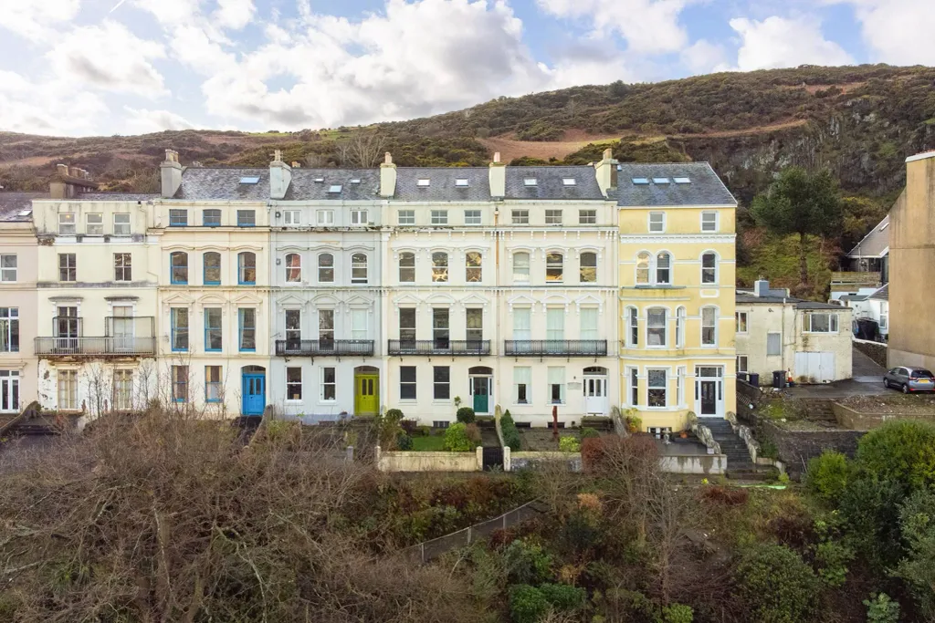 Property photo 1 of 49