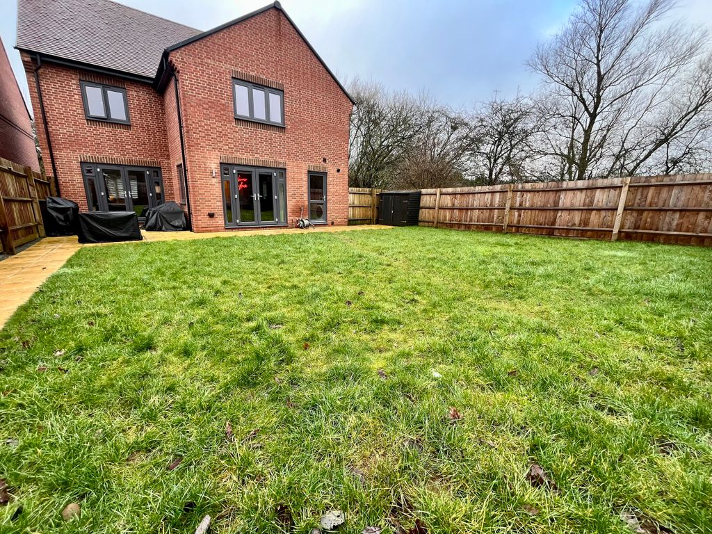 Property photo 1 of 36 Image00001.Jpeg