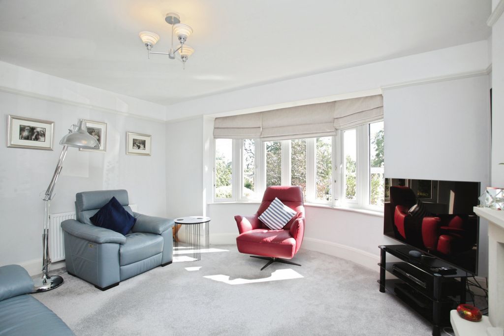 Property photo 3 of 20 Img_4595