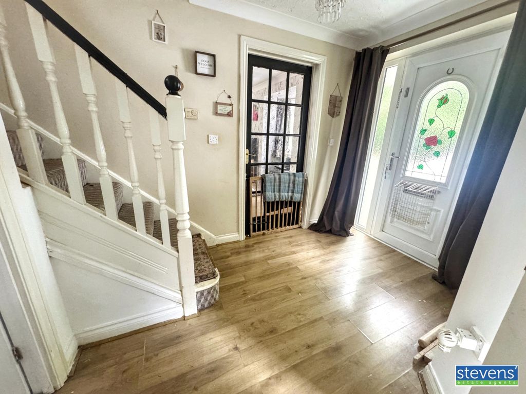 Property photo 2 of 12 Img_0760