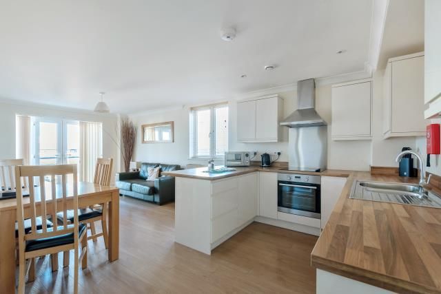 Property photo 1 of 10 Internal View