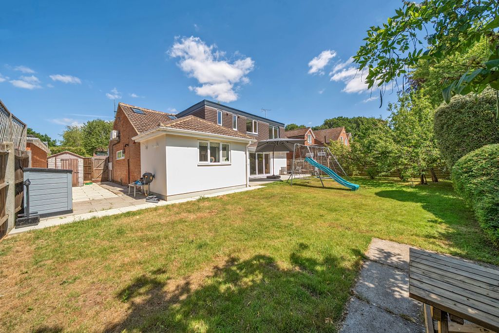 Property photo 2 of 24