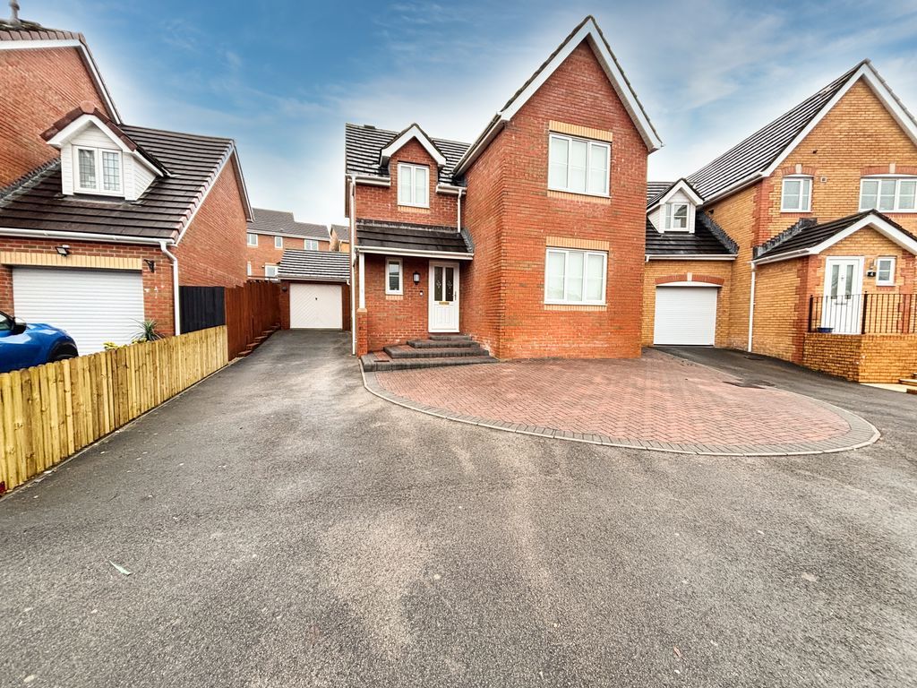 Property photo 1 of 22 Photo 23