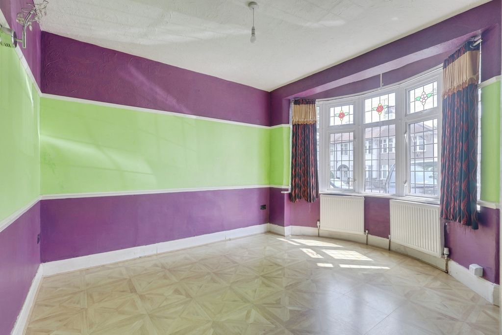 Property photo 2 of 16