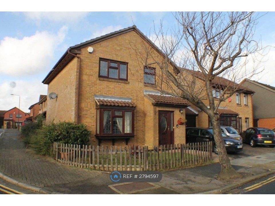 Property photo 2 of 10