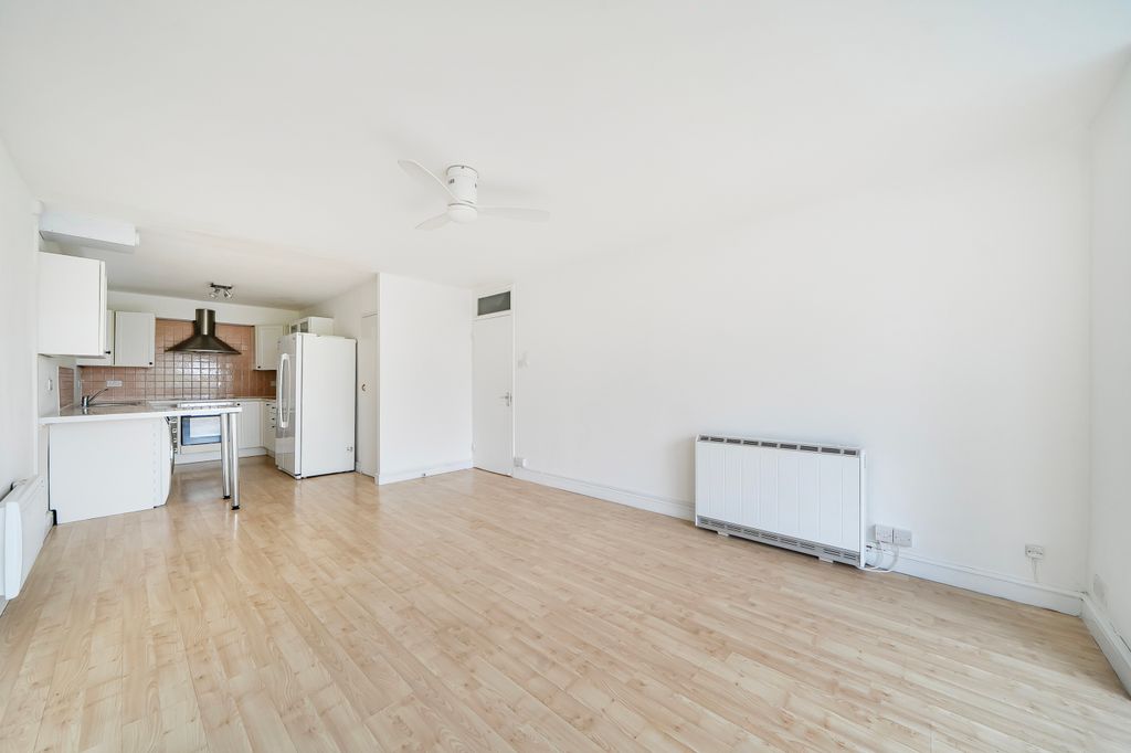 Property photo 2 of 17 Picture No. 07