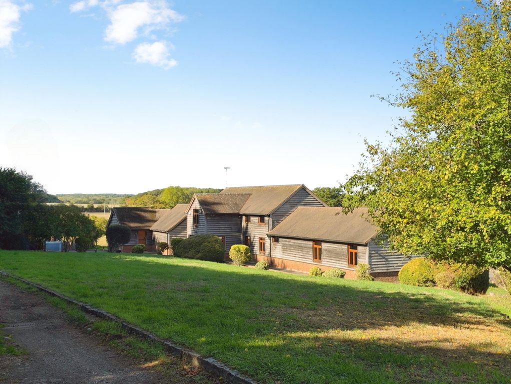 Property photo 1 of 30 Pbox-Img.Jpg