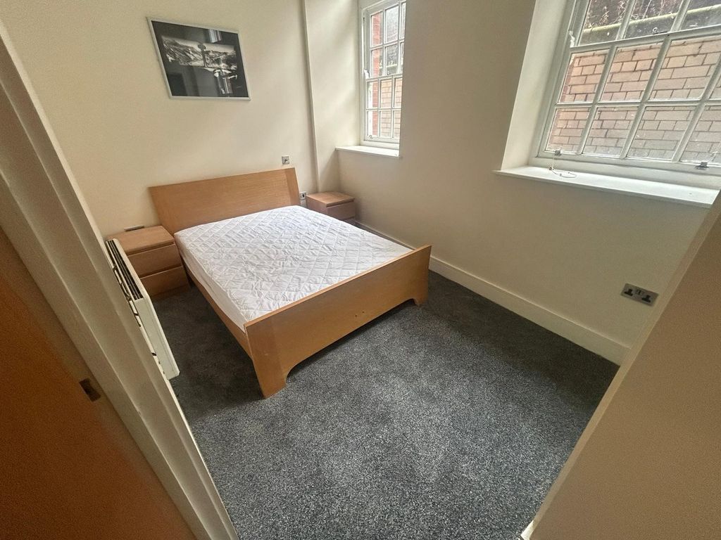Property photo 3 of 5