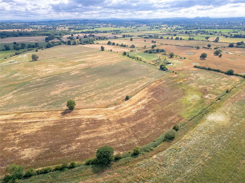 Property photo 2 of 9 Land At Soulton