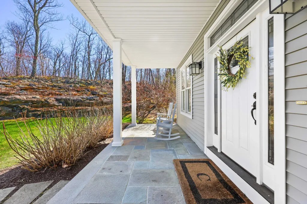 Property photo 3 of 3 <Alttext/>
