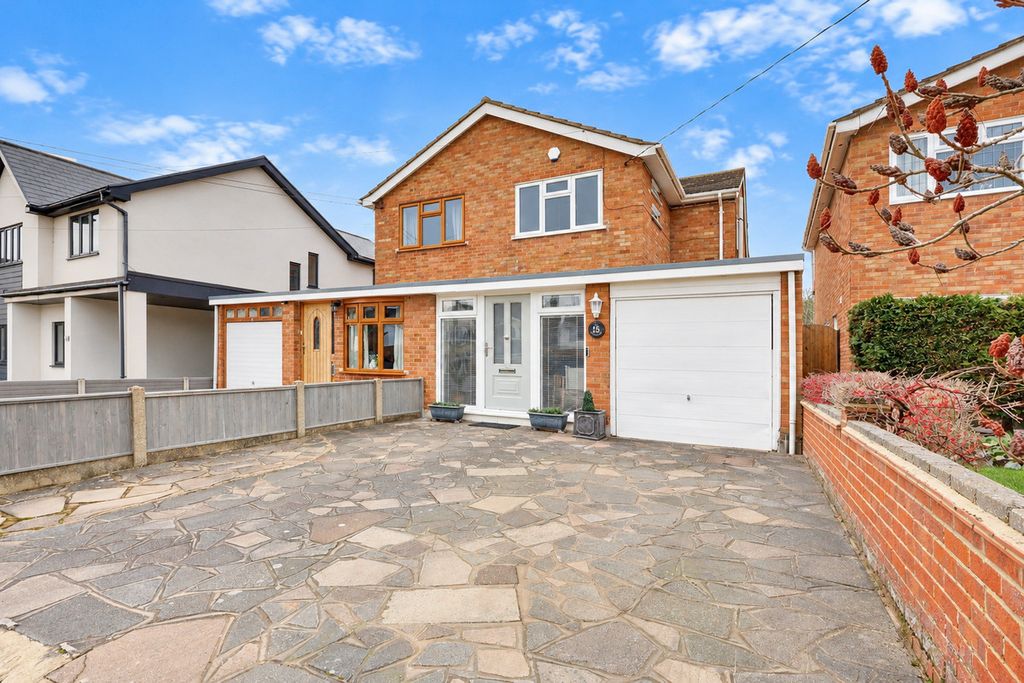 Property photo 1 of 23