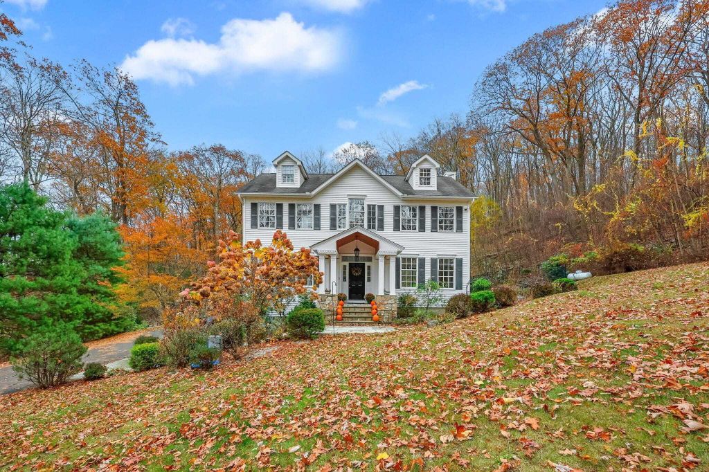 Property photo 1 of 30