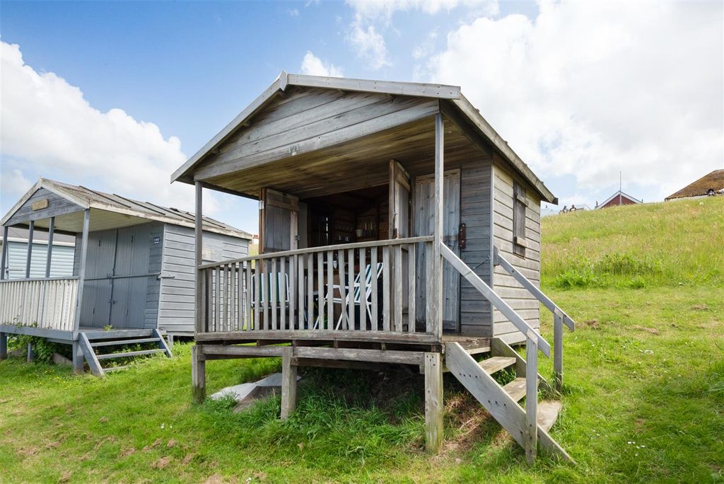 Property photo 1 of 13 Tankerton East, Tankerton, Whitstable