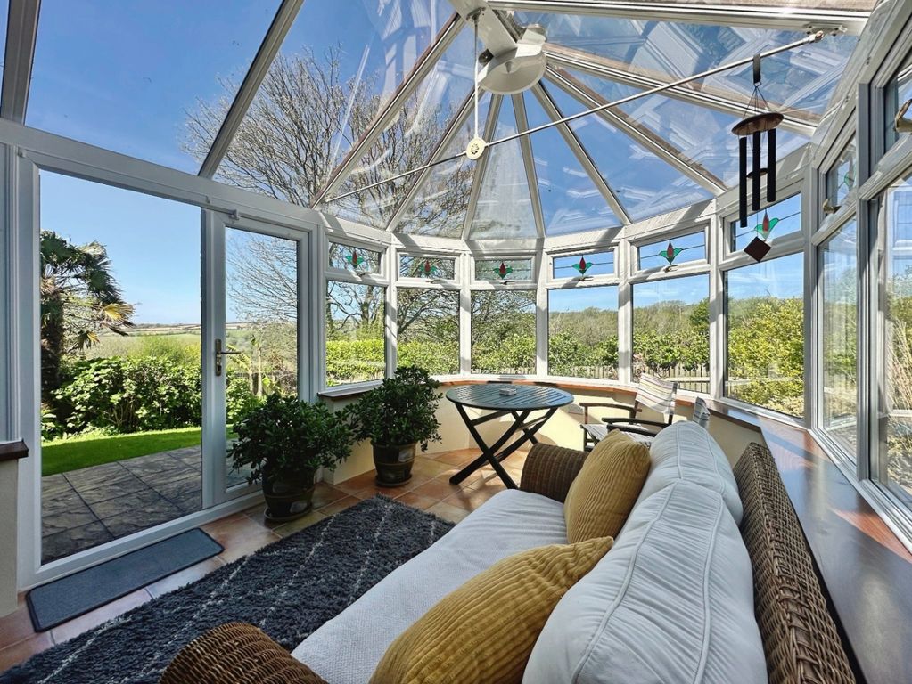 Property photo 2 of 23 5021903