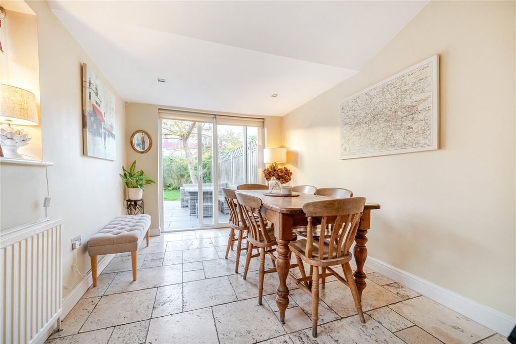 Property photo 3 of 20 Picture No. 08