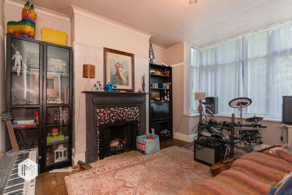 Property photo 2 of 20 Picture No. 01