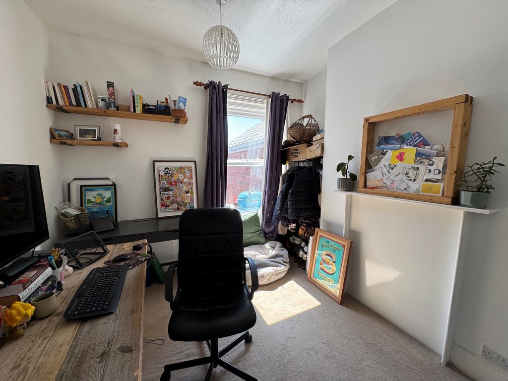 Property photo 3 of 7