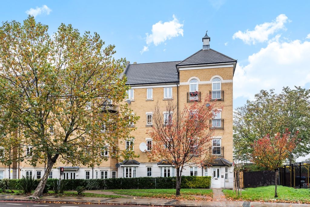 Property photo 1 of 8 659467 (1)