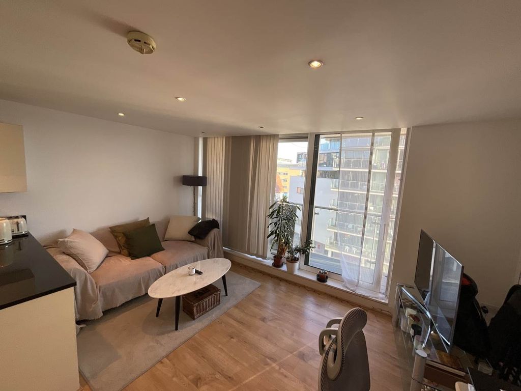 Property photo 2 of 6 Img_6272