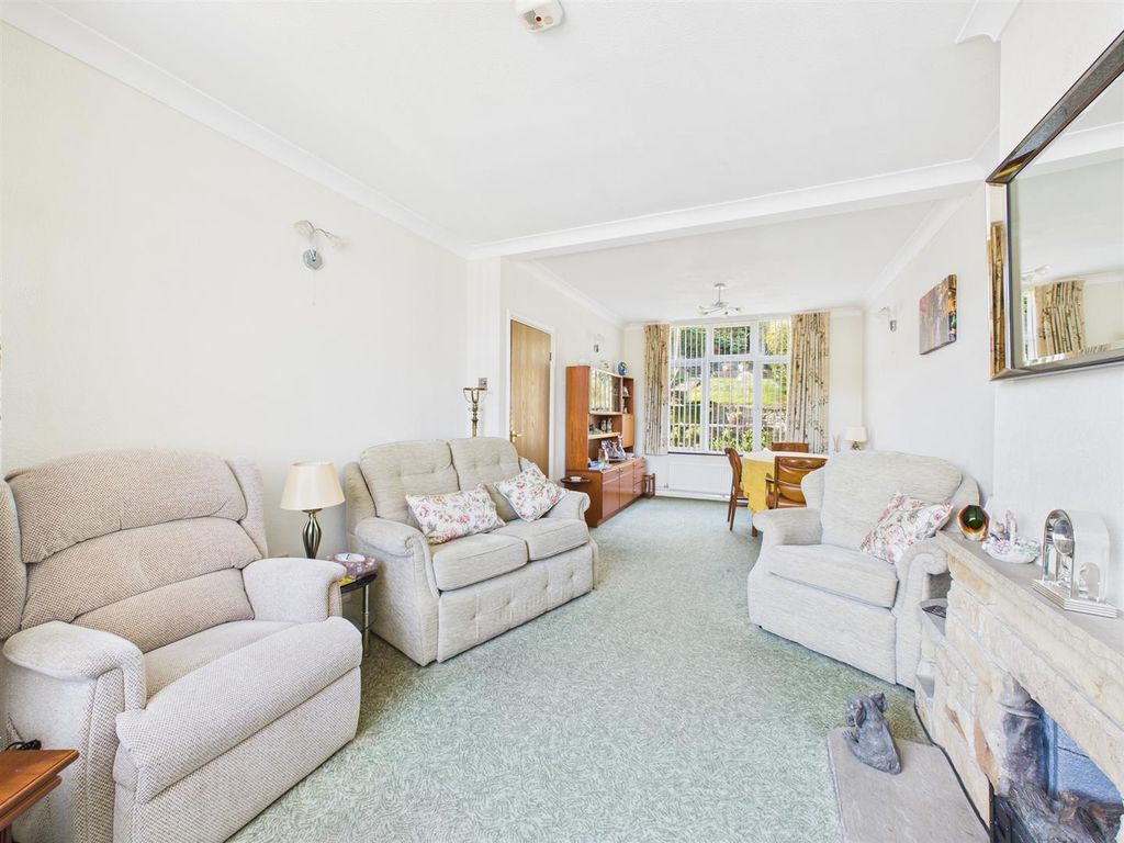 Property photo 2 of 23 Cam02885G0-Pr0500-Still008.Jpg