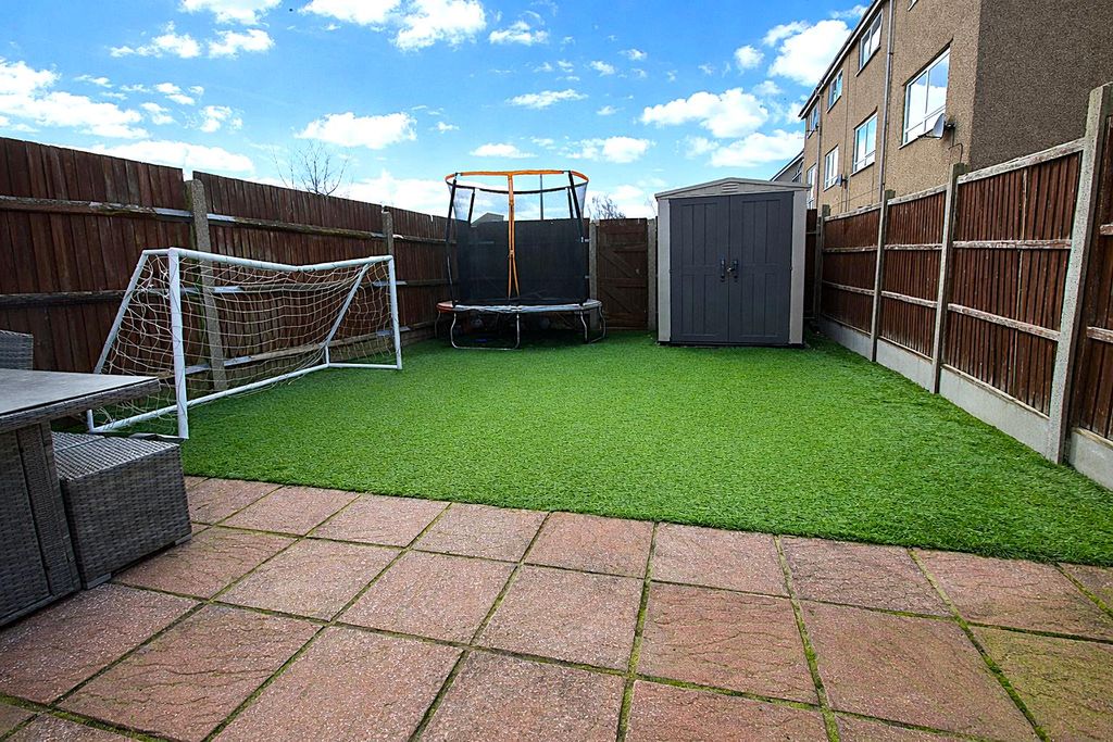 Property photo 3 of 17 Chatgpt Image Feb 24, 2026, 01_39_21 Pm.Png