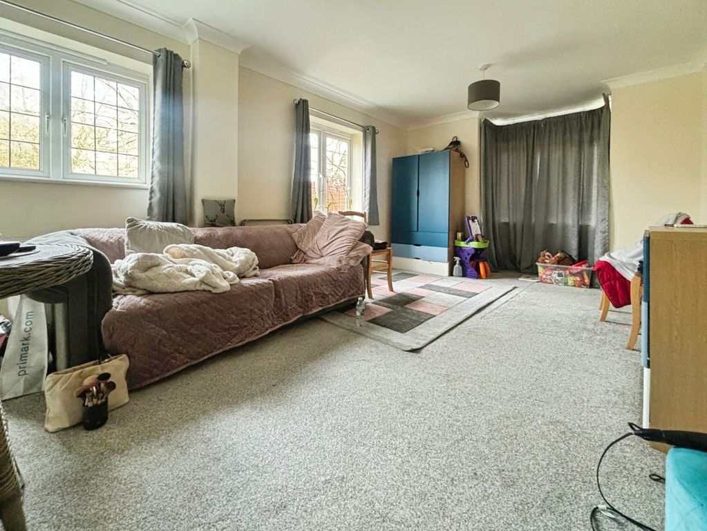 Property photo 3 of 6 Pbox-Img.Jpeg