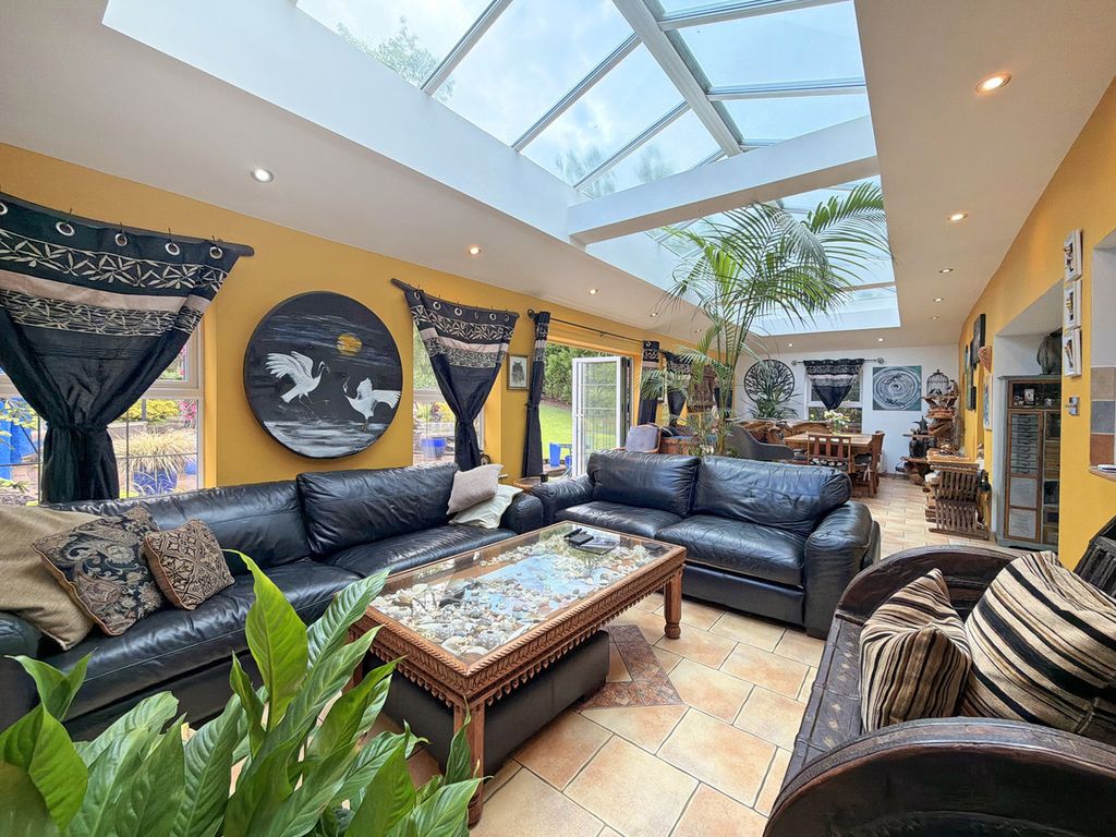 Property photo 3 of 50