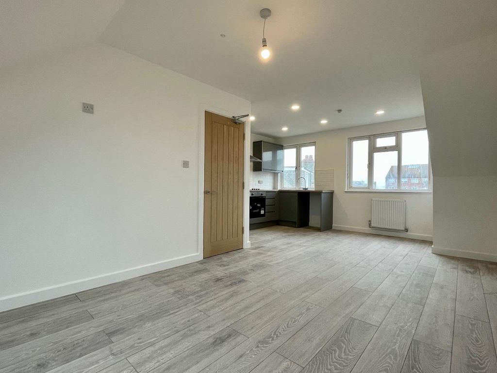 Property photo 3 of 7 B9841563-0A81-4Aec-845C-1F79518B0D07.Jpeg