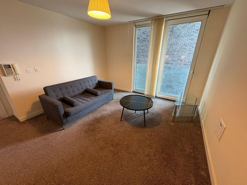 Property photo 2 of 12