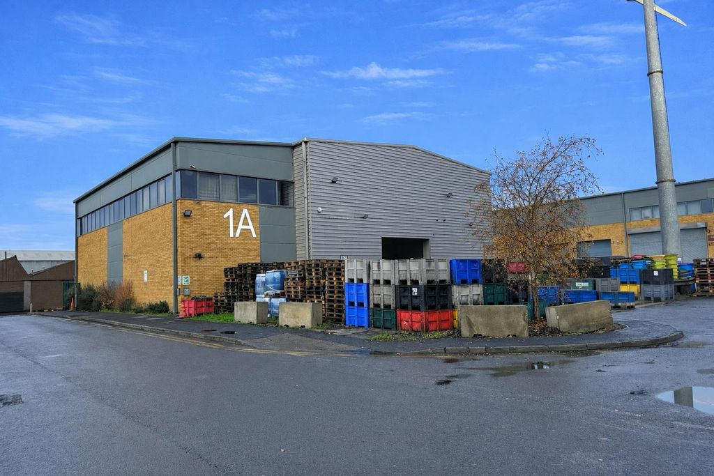 Property photo 2 of 4 80B02196-979A-4cd2-8Ede-6E5E2Faf947F.Png