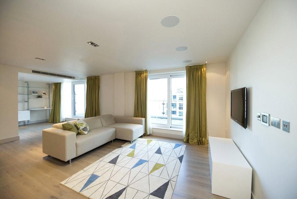 Property photo 2 of 11 4363622