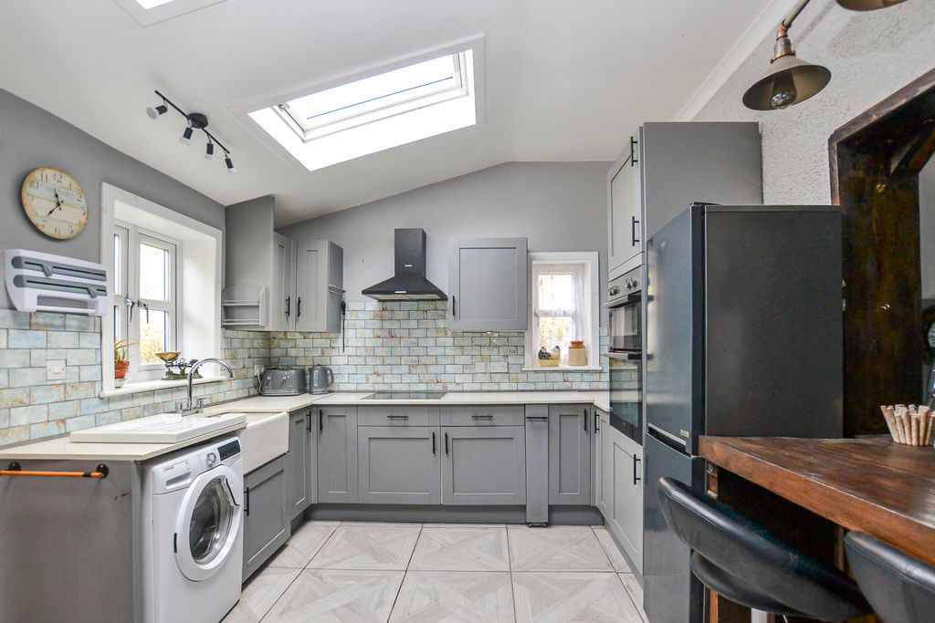 Property photo 2 of 23 Photo 8