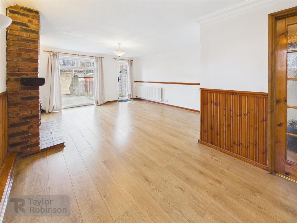 Property photo 2 of 13 Cam02600G0-Pr0679-Still009.Jpg